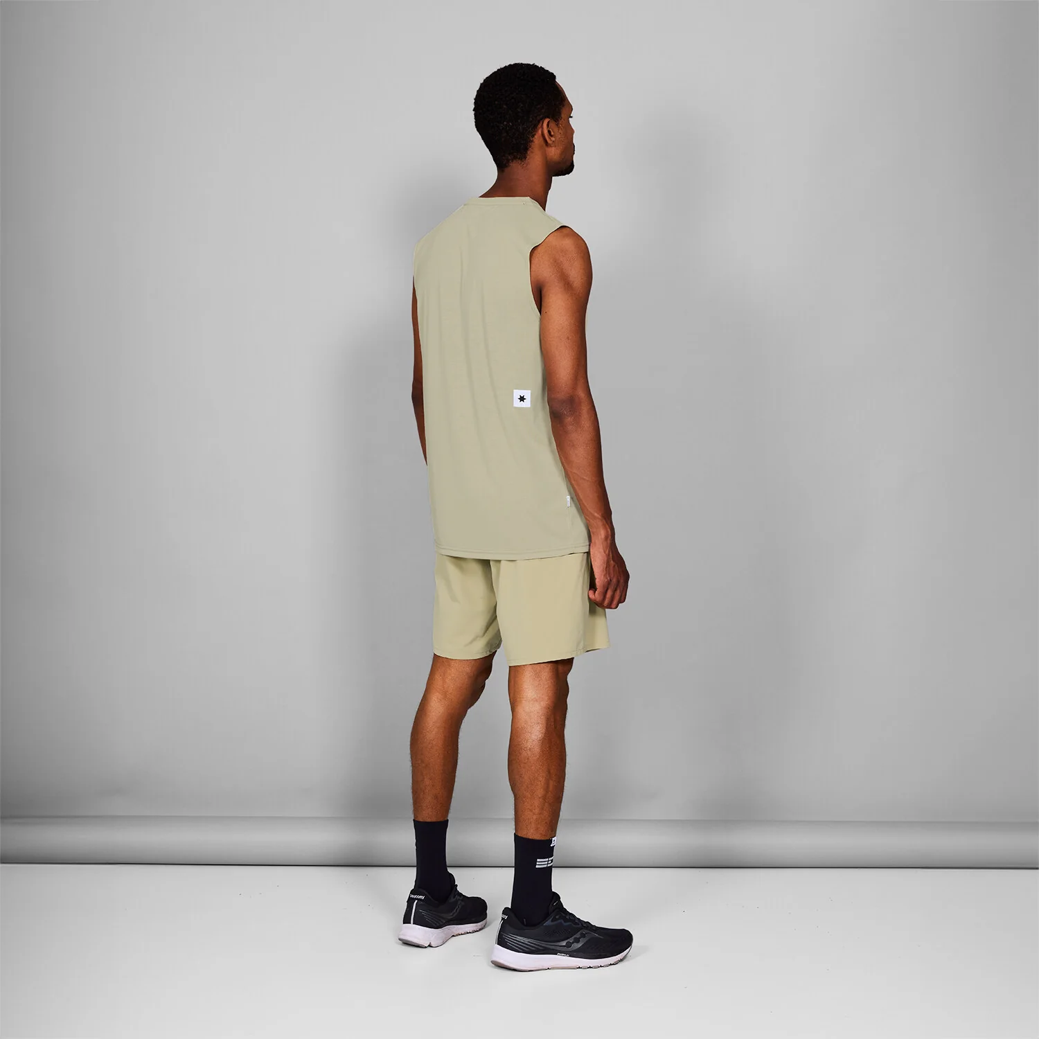 Clean Motion Tank - Image 4