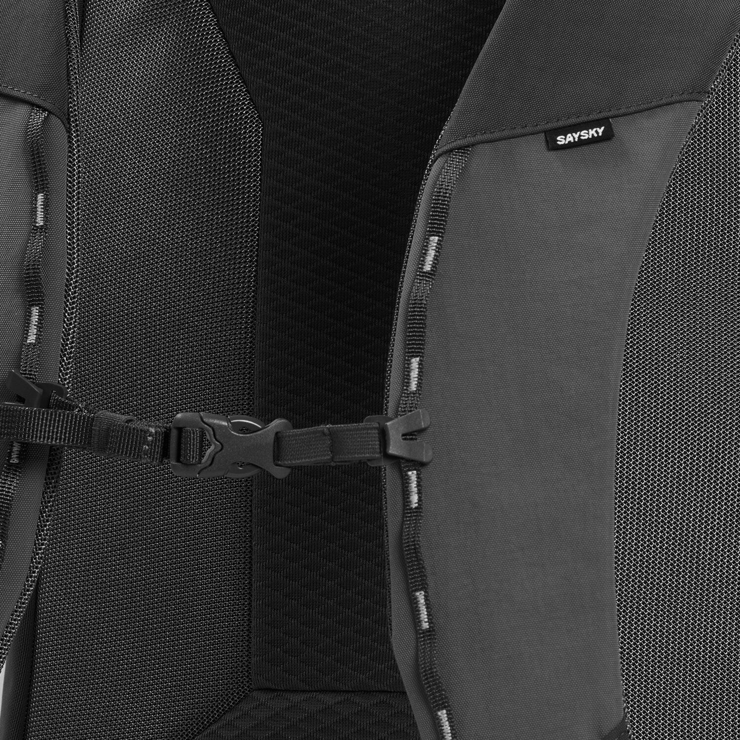 Everyday Backpack 28L - Image 5