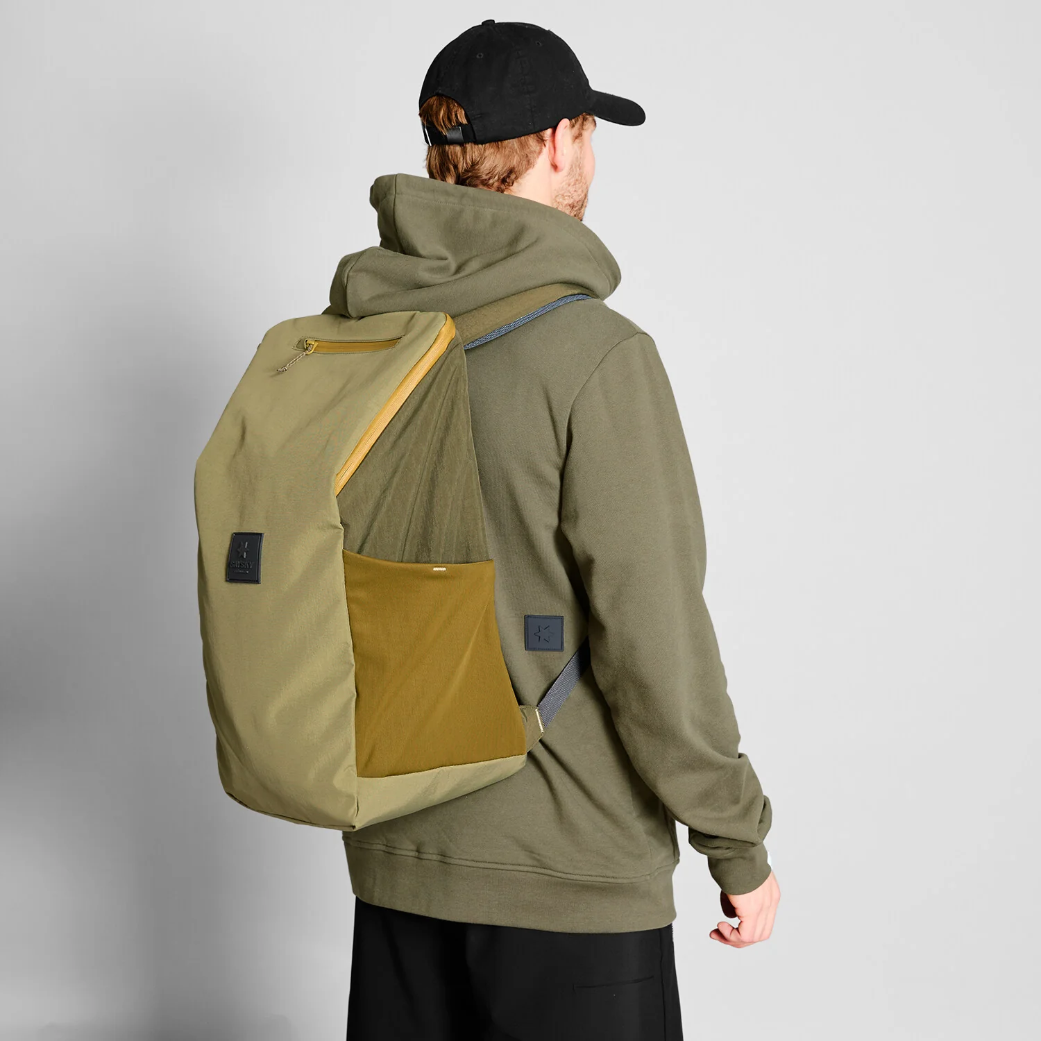 Everyday Backpack 28L - Image 5