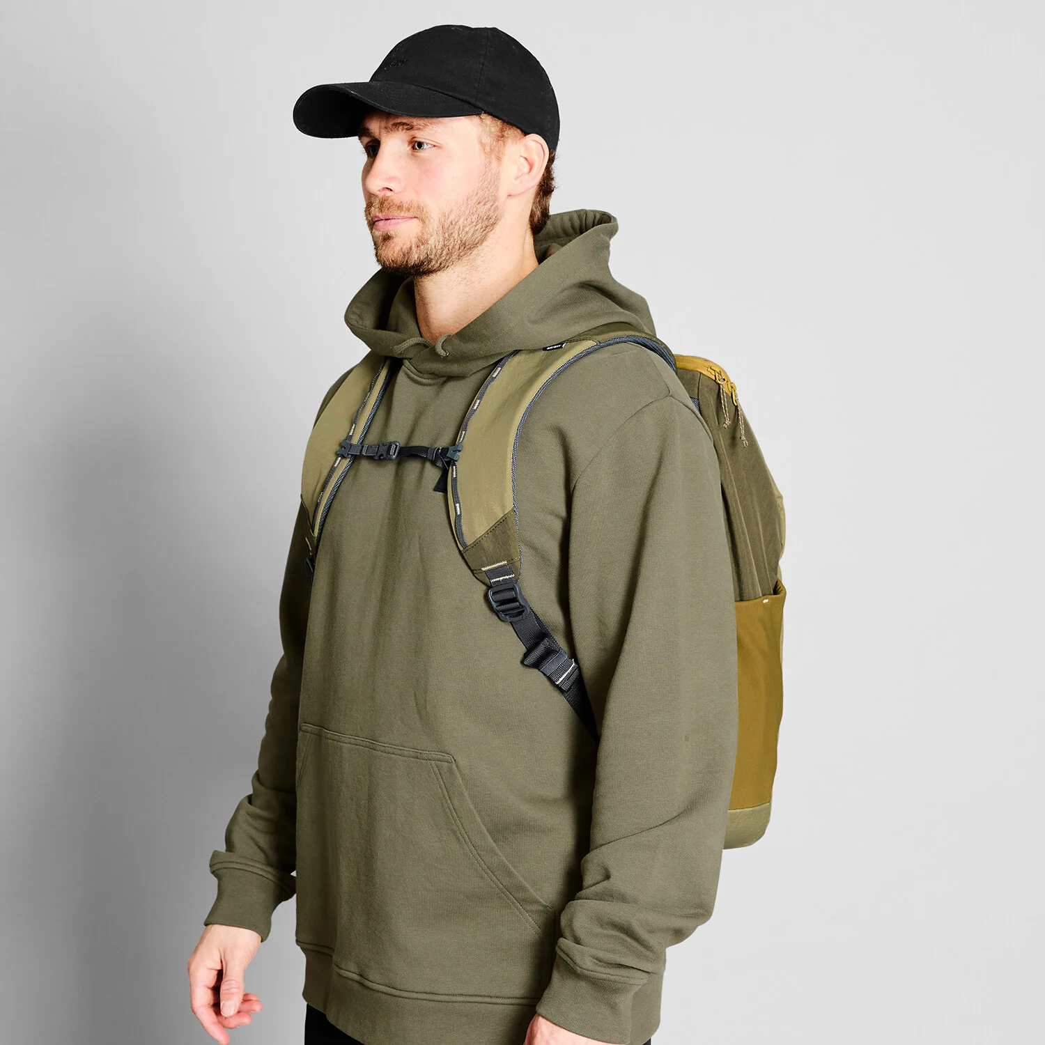 Everyday Backpack 28L - Image 7