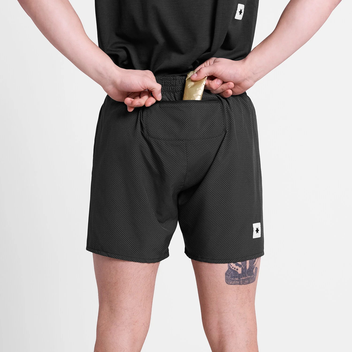 Zig Zag Pace Shorts 5'' - Image 3