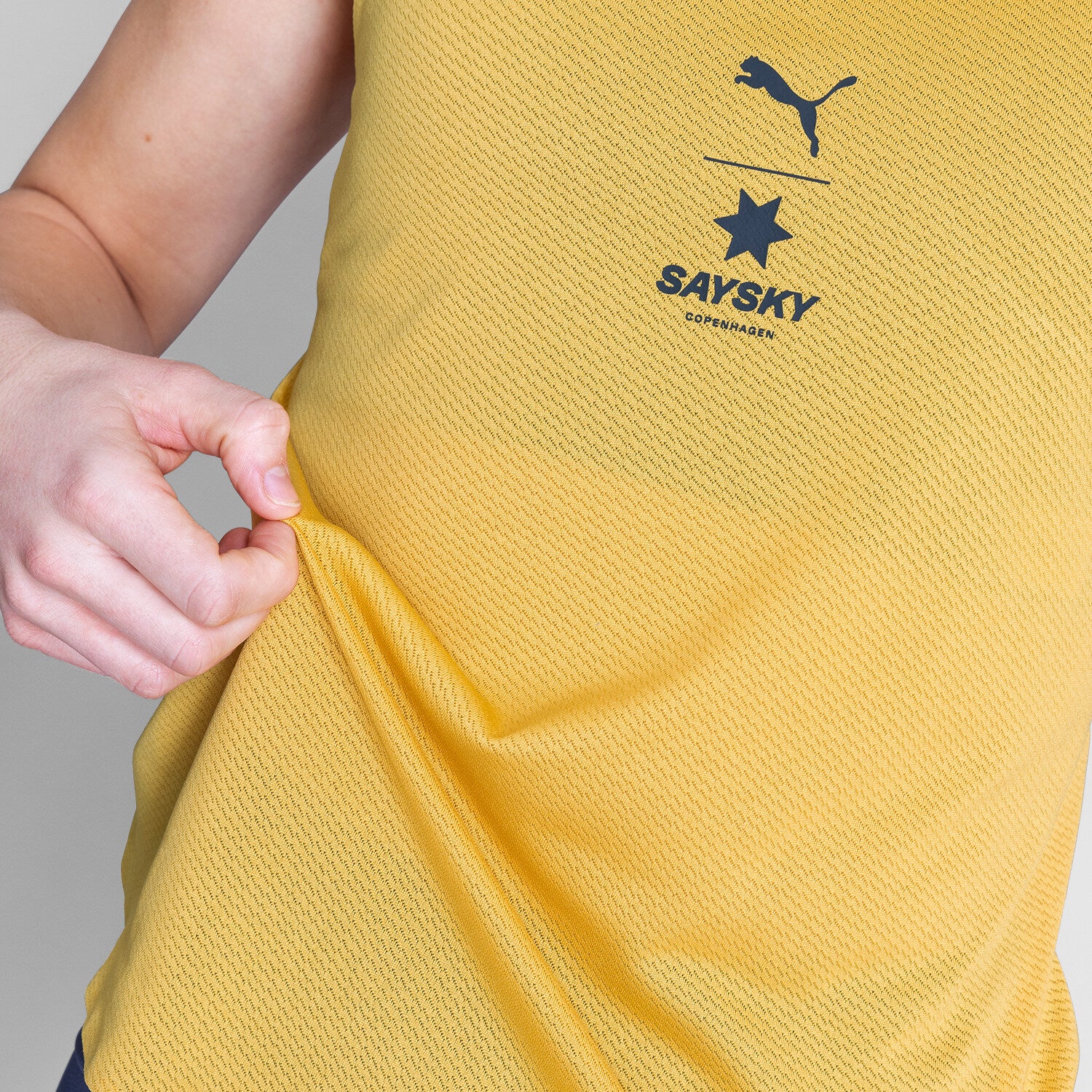 Puma x Saysky Singlet - Image 4