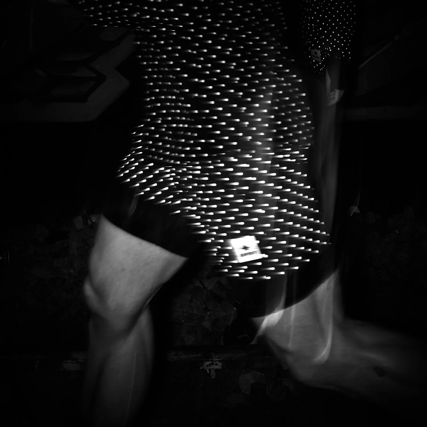 Reflective Polka 2 In 1 Pace Shorts 5" - Image 10